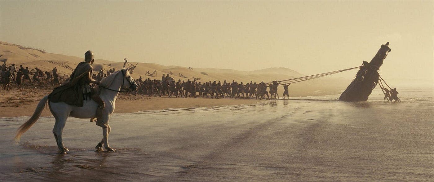 The Achaean army assembles
